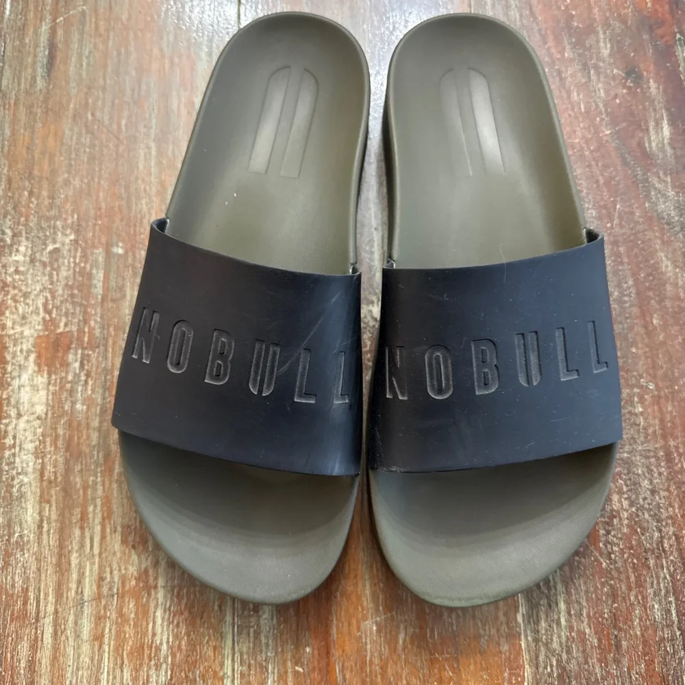 NOBULL Slide Sandals Unisex Olive Green Black Women 11.5 Men 10